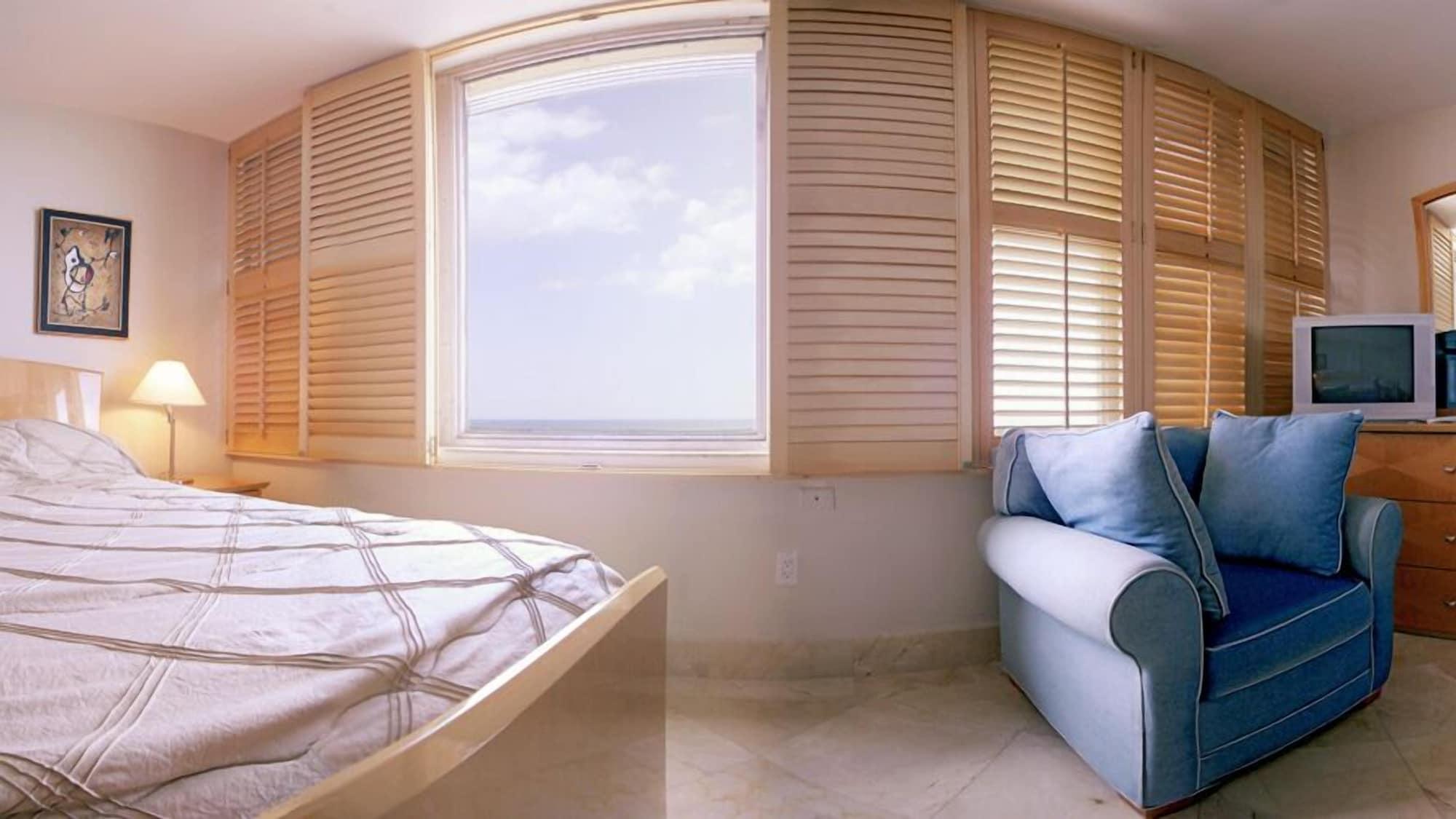 Ocean Manor Resort